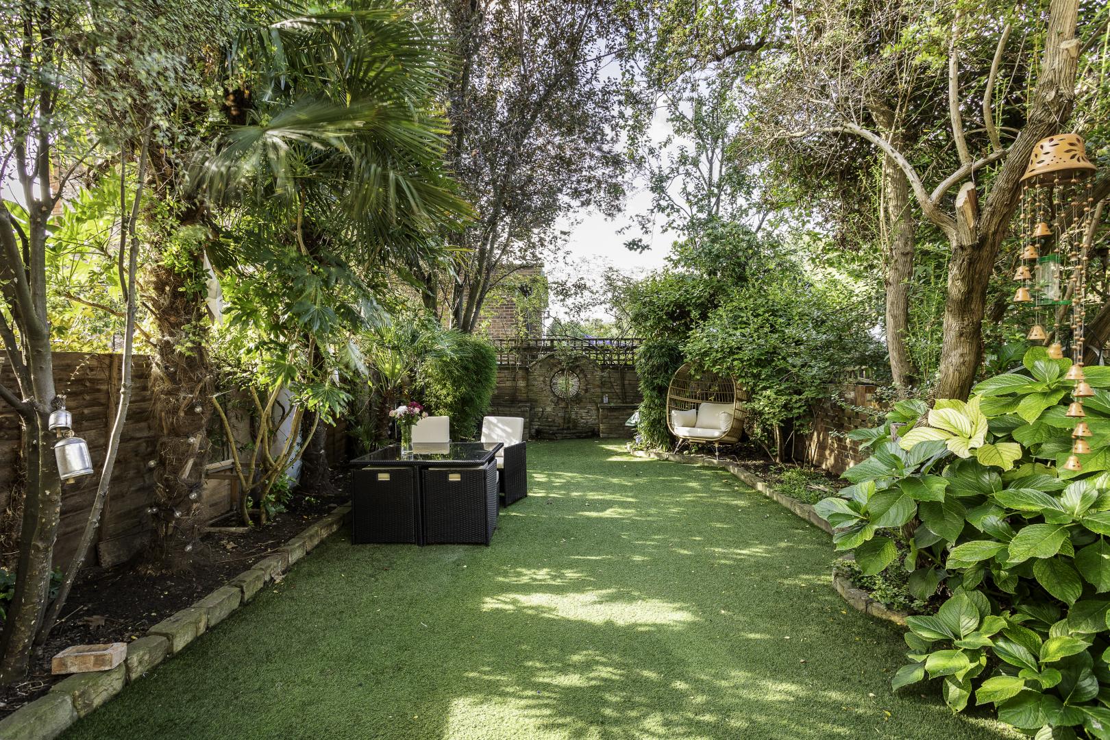 Stunning House Hamilton Road, Dollis Hill